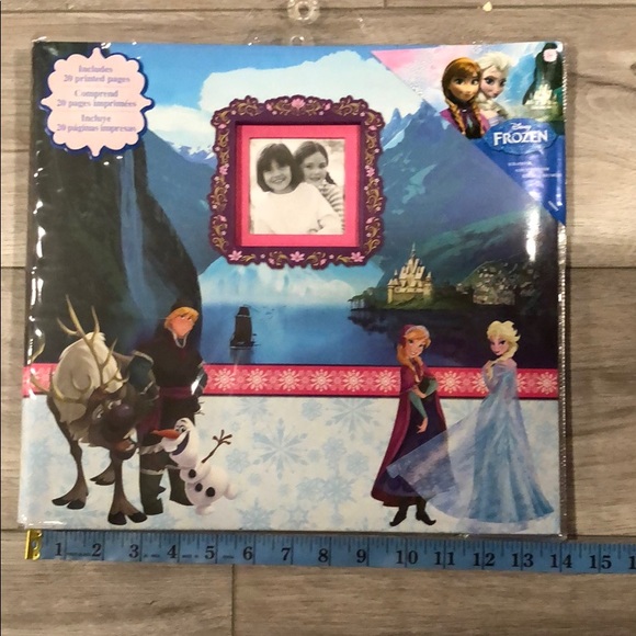 EK Success Frozen Scrapbook Album 20 Printed P… - Picture 3 of 16